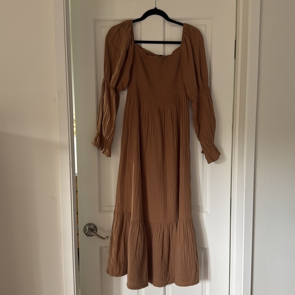 Quince Organic Cotton Gauze Maternity Smocked Ruffle Hem Midi Dress - Picture 4 of 6